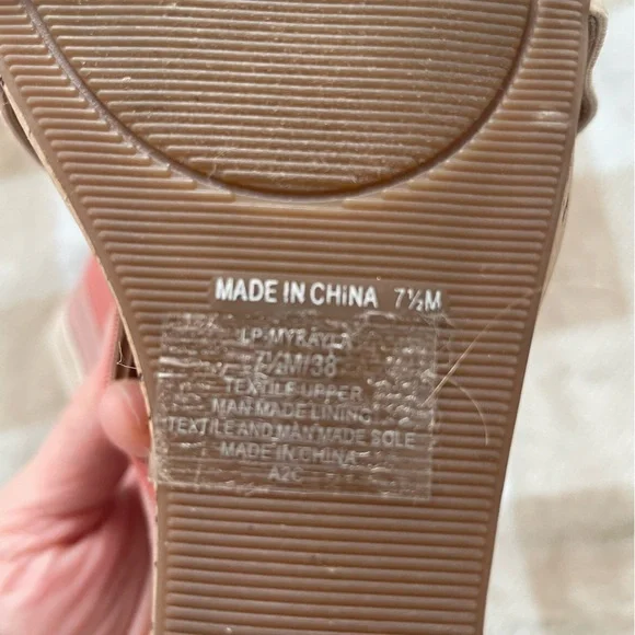 Lucky Brand Women's Cork Wedges - Coral and Beige 7.5 M - Picture 11 of 13